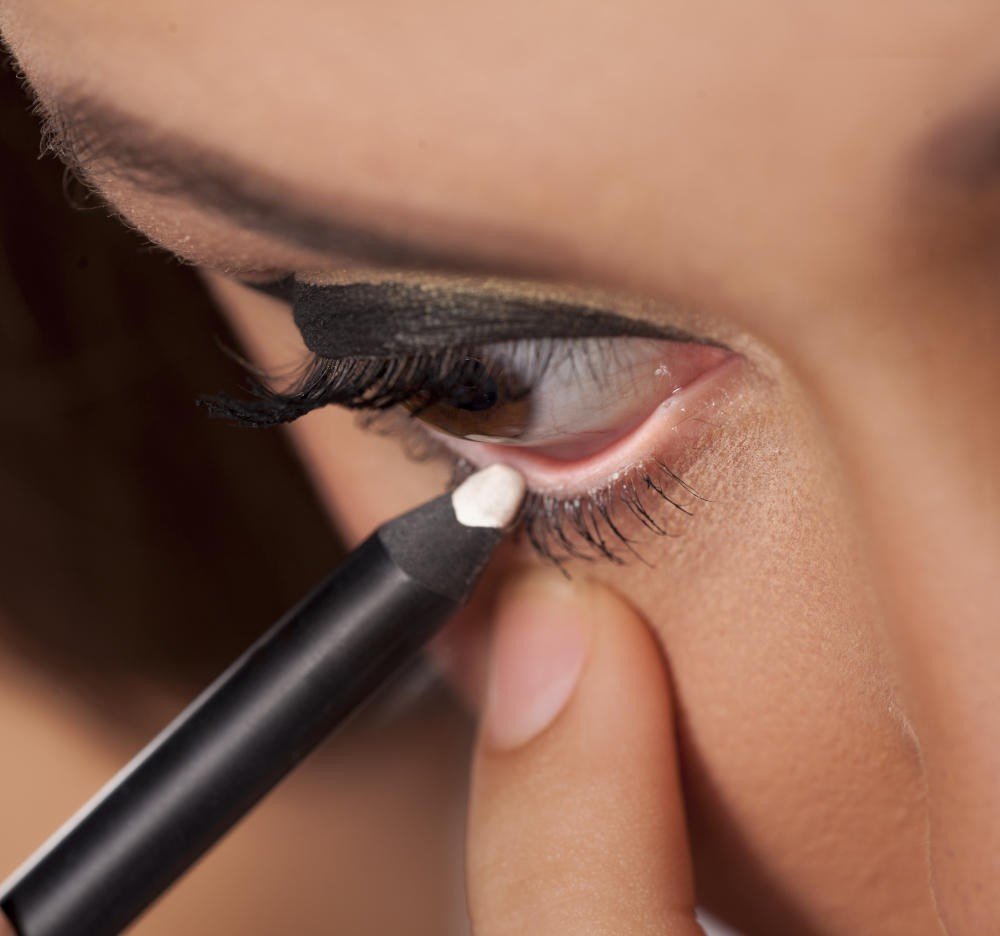 10 CONSEILS POUR UN BON MAQUILLAGE DES YEUX