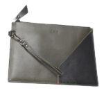 JOWA Pochette Tefza 100% cuir couleur vert olivier noir